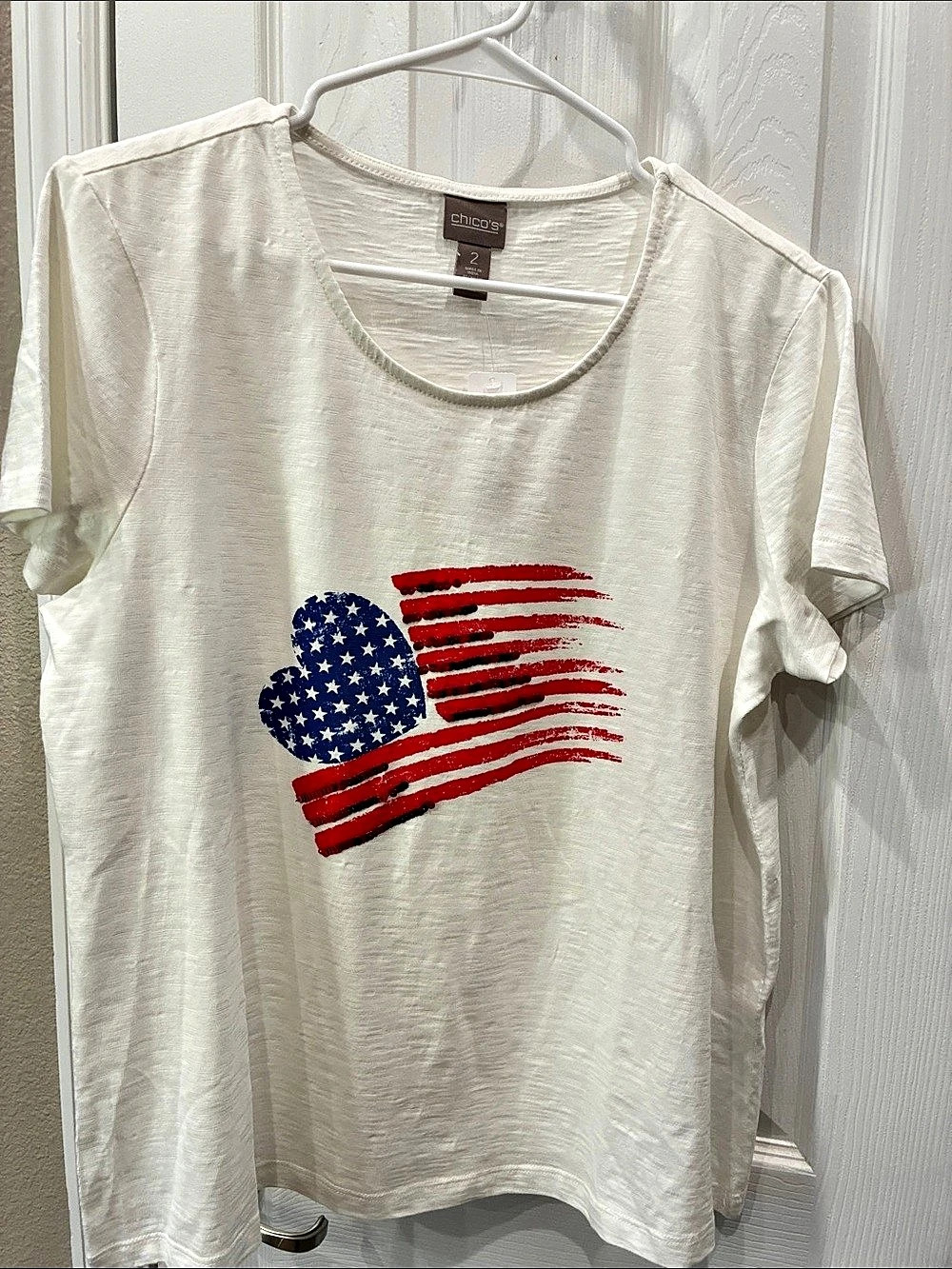 Chico's 4th of July Flag Scoop Neck SS Knit Pattern Top American Flag Graphic